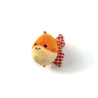 Happy pet tabby patch shaking goudvis